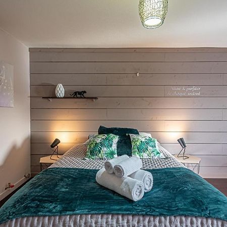 Ty Malie - Magnifique Loft En Coeur De Ville Avec Parking Vannes Bagian luar foto
